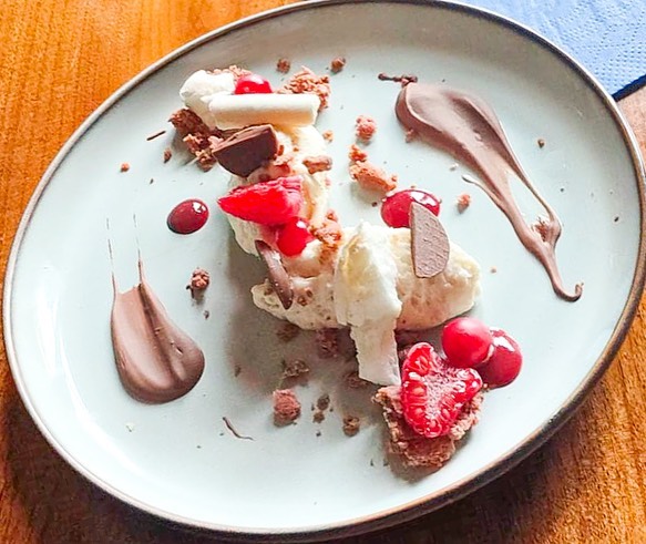 Dessert chocolat et framboises
